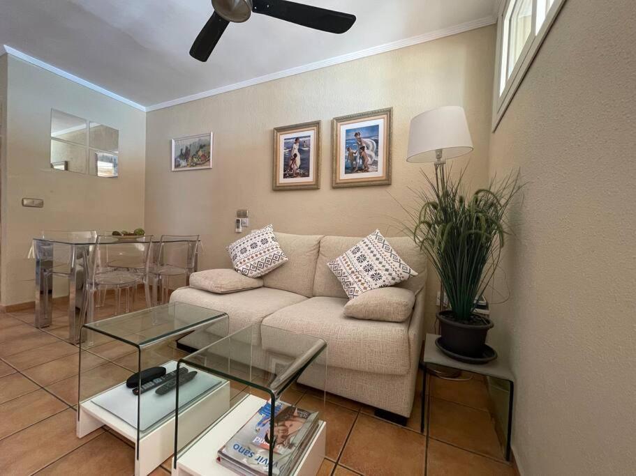 Apartamento Calma Chica Torremolinos Exterior photo